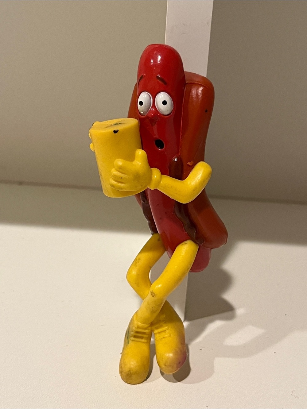 Wienerschnitzel antenna topper